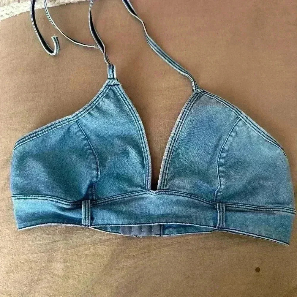 Demi bra size M